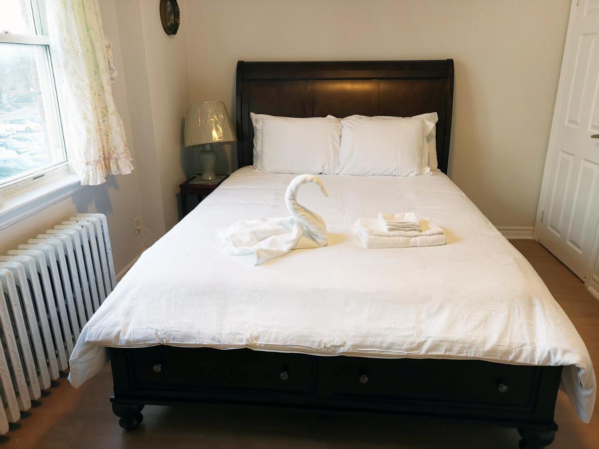 Apartmán Cozy Private Rm Heart Of North York Free Parking Full Kitchen Close To Downtown Toronto Exteriér fotografie